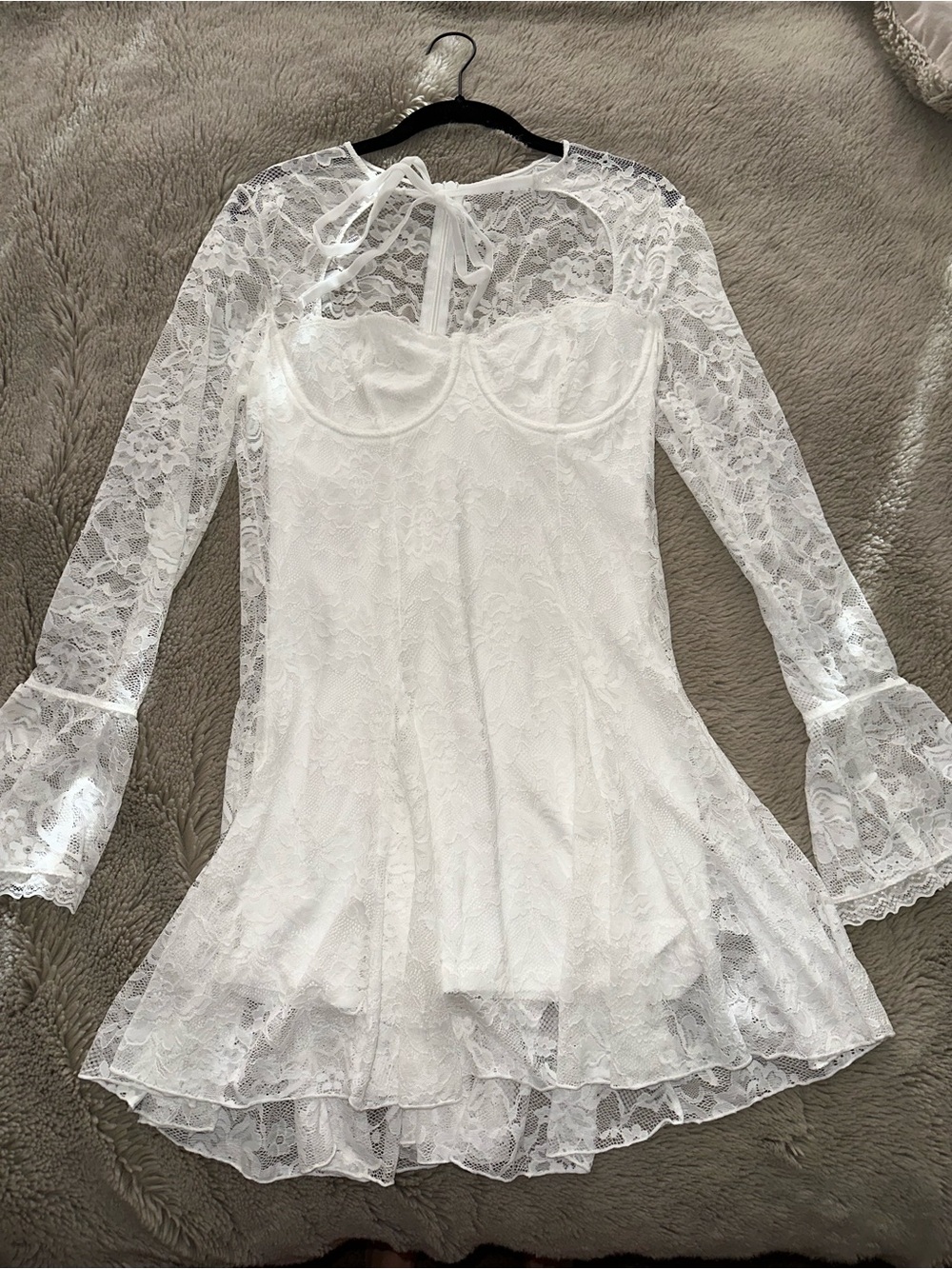 White Lace Long Sleeve Chemise Nightdress